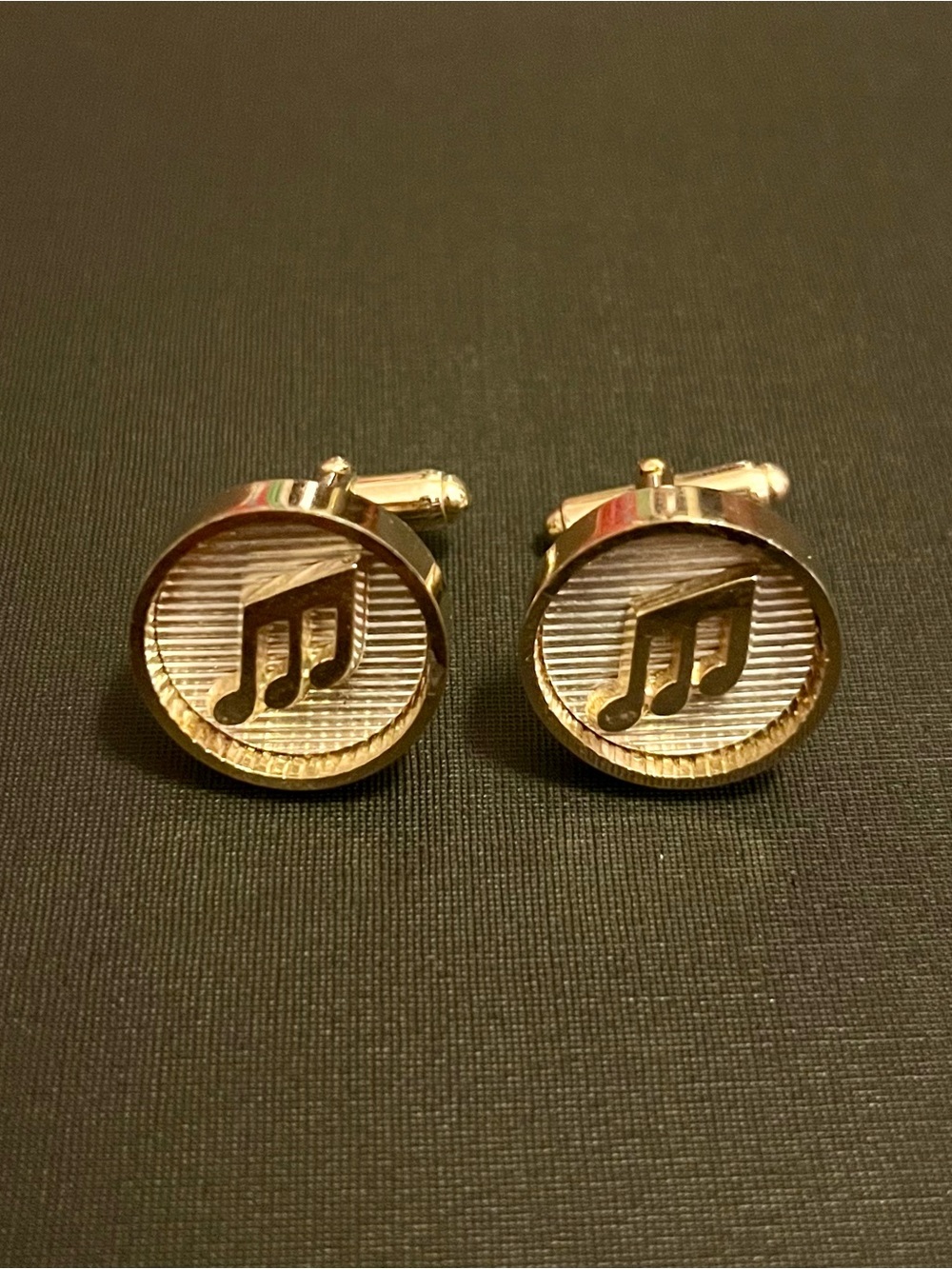 Vintage Anson Music note gold and silver cuff links